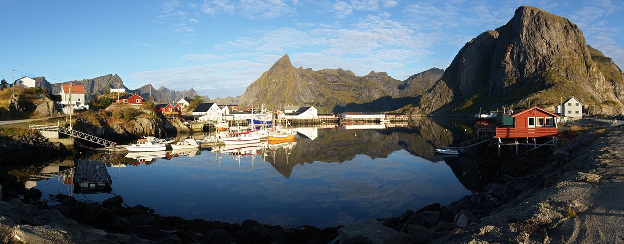 IMG_6459_hamnoy.jpg - Přístaviště v Hamnøy