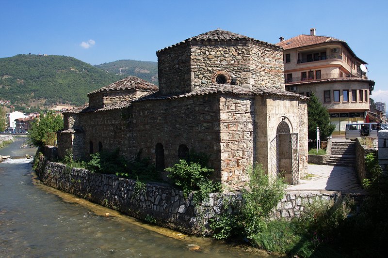 IMG_0944.jpg - Tetovo - staré turecké lázně na břehu řeky Pena