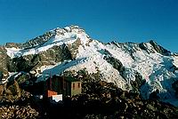 Old Mueller Hut a Mt. Sefton