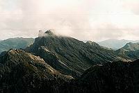 Anatoki Peak (16xx m) a Dragon's Teeth (16xx m)