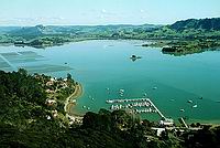 Whangaroa Harbour z vrcholu St. Paul's Rock